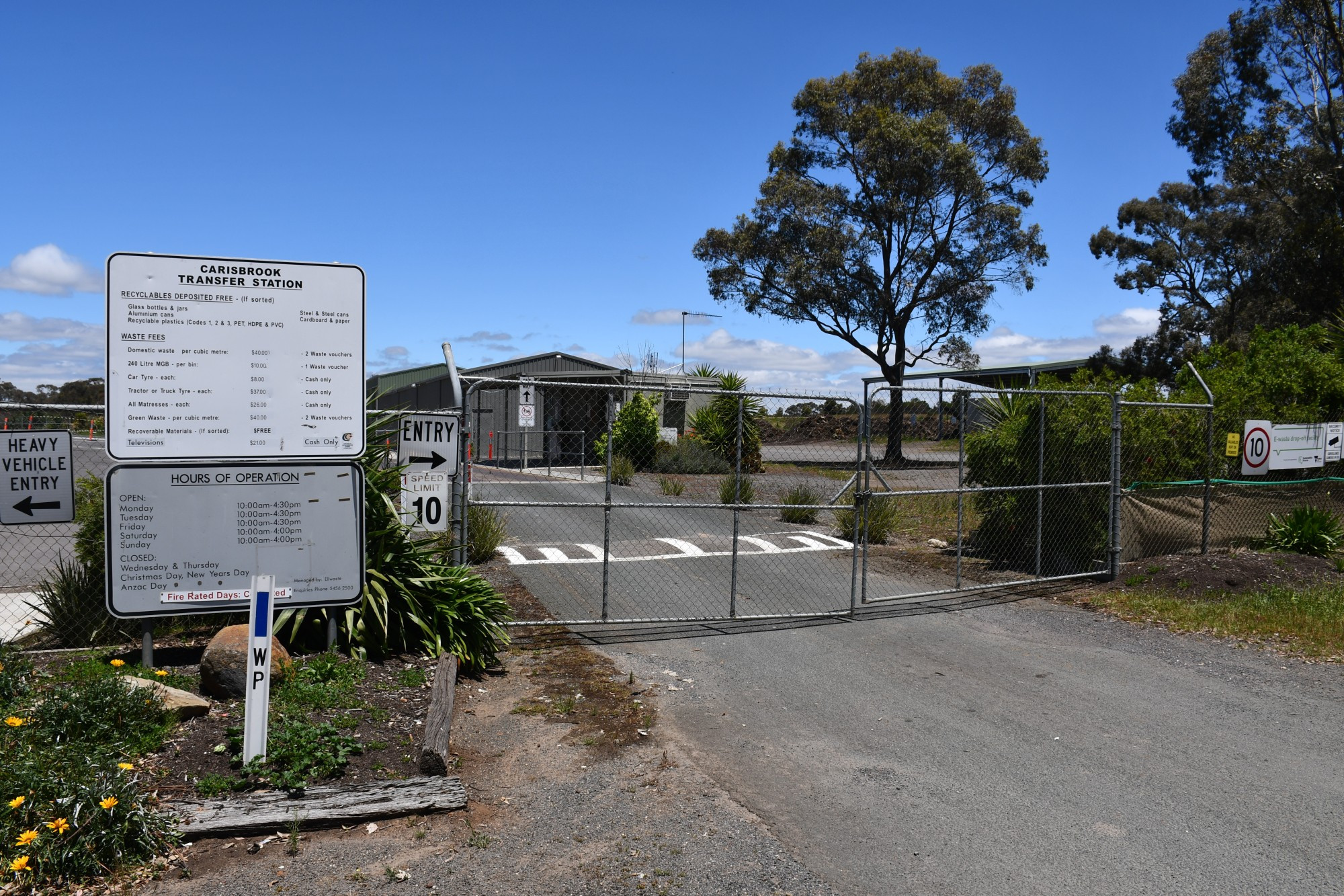 Central Goldfields Shire Council is offering free green waste drop off for residents at the Carisbrook, Talbot and Dunolly transfer stations.