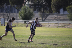 Eagles runs towards an open goal. 