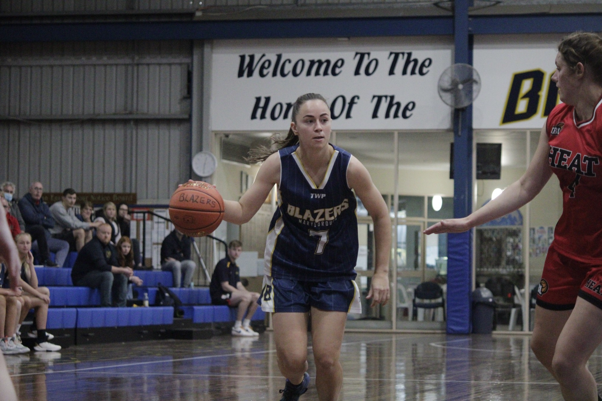 Maryborough Lady Blazers’ Keely Hare looks to drive to the rack in their game against Mildura. It’s do or die for the men’s and women’s Blazers next week after suffering losses to Bendigo and Mildura last weekend respectively.