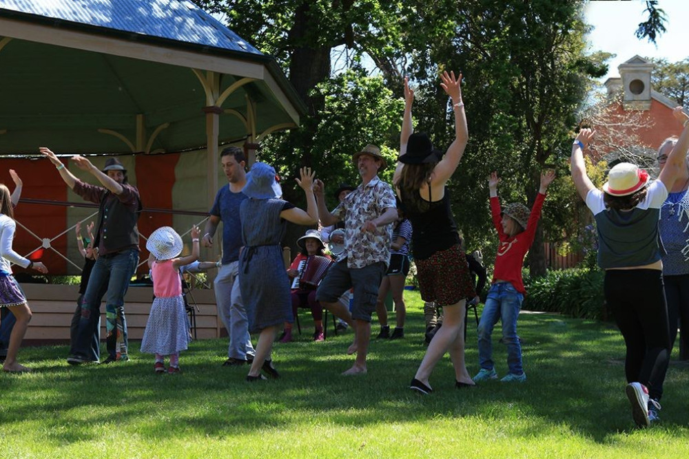 Fun and friendship at the Maldon Folk Festival - feature photo