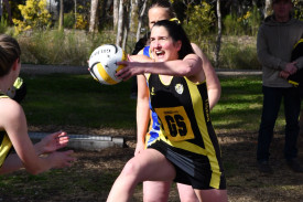 Lexton’s Rachel Phelan takes the big step before shooting at goal. Photo: 060922 22