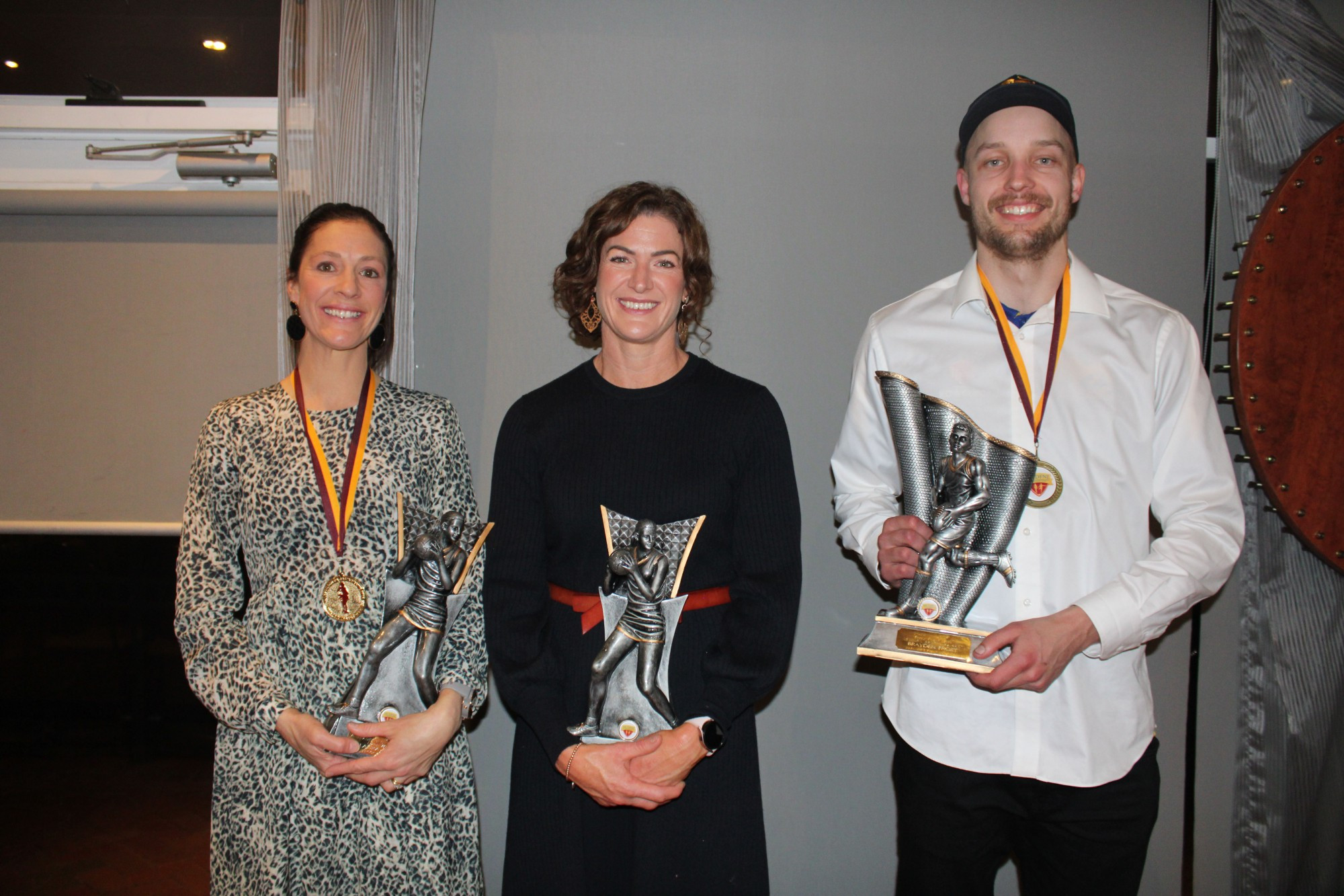 Carisbrook’s Laura Hurse, Natte Bealiba’s Naomi Medlyn and Harcourt’s Brayden Frost with their trophies.