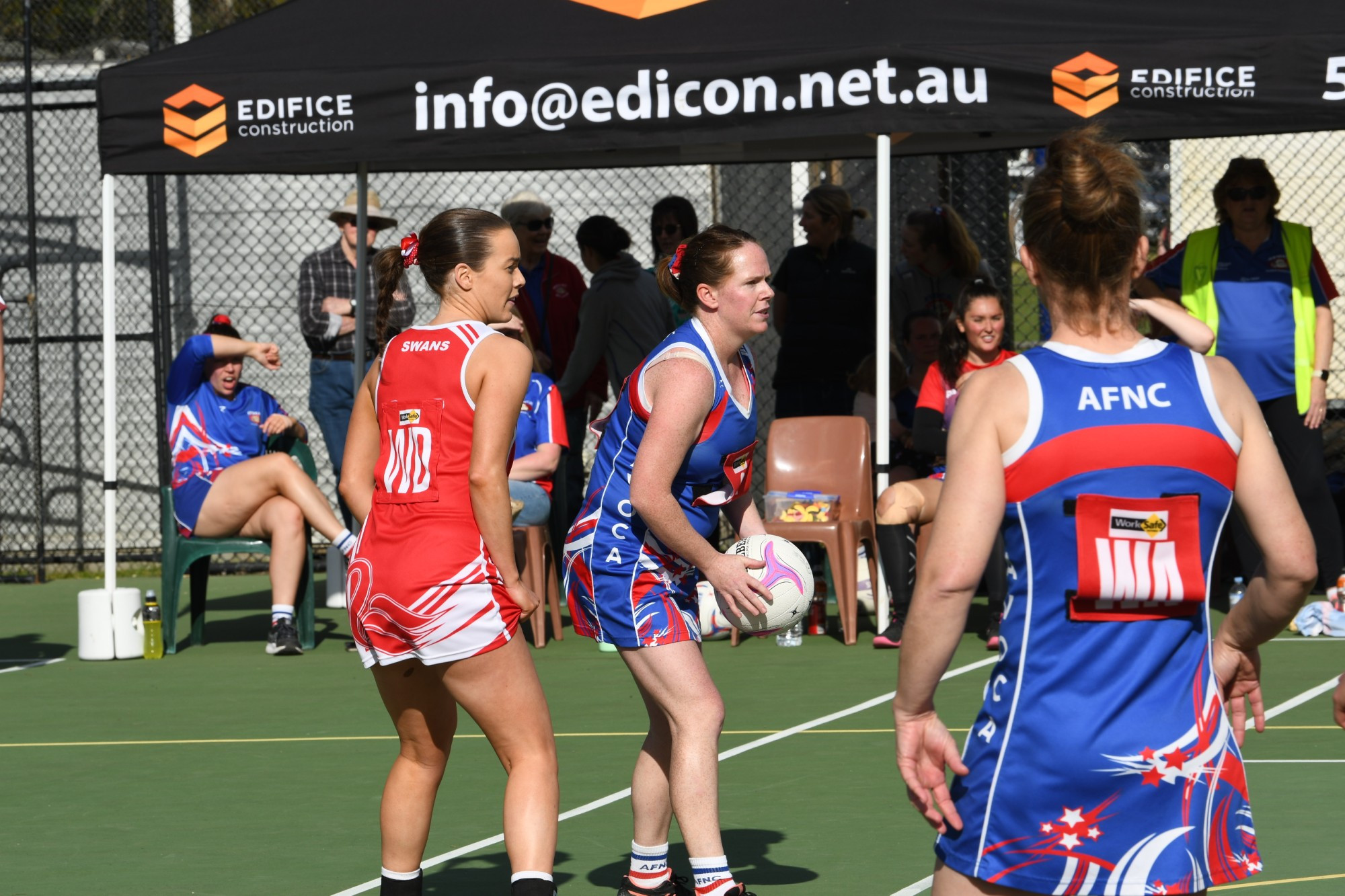 Lucy Howell looks to navigate the Avoca goal third. Photo: 290823 18