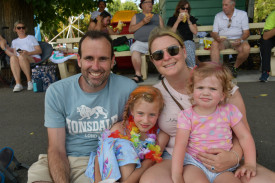Andrew, Anna, Amelia and Ailish Bolger found a cool spot in the shade.