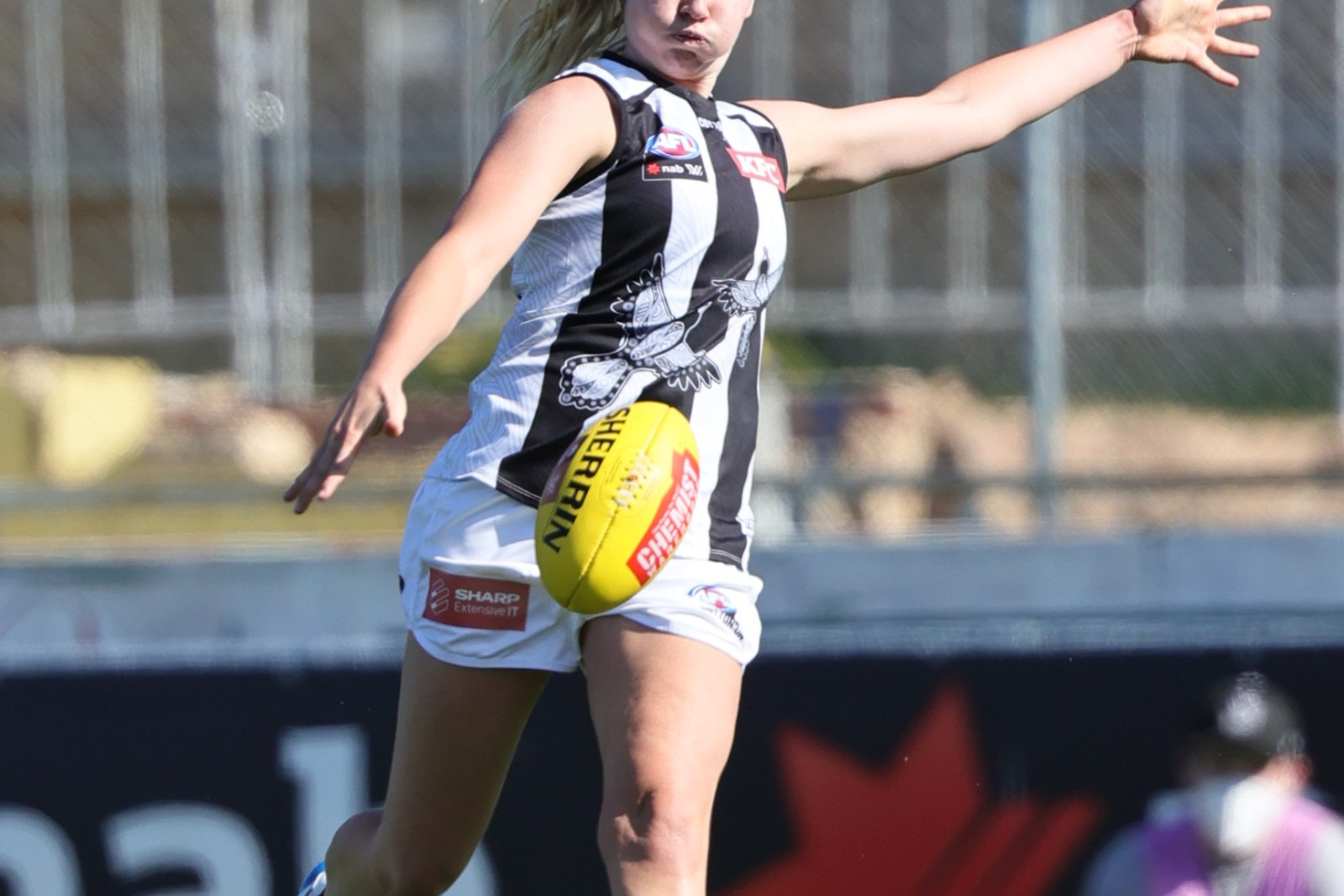 Lauren Butler will remain in Collingwood’s AFLW leadership group for the 2023 season.