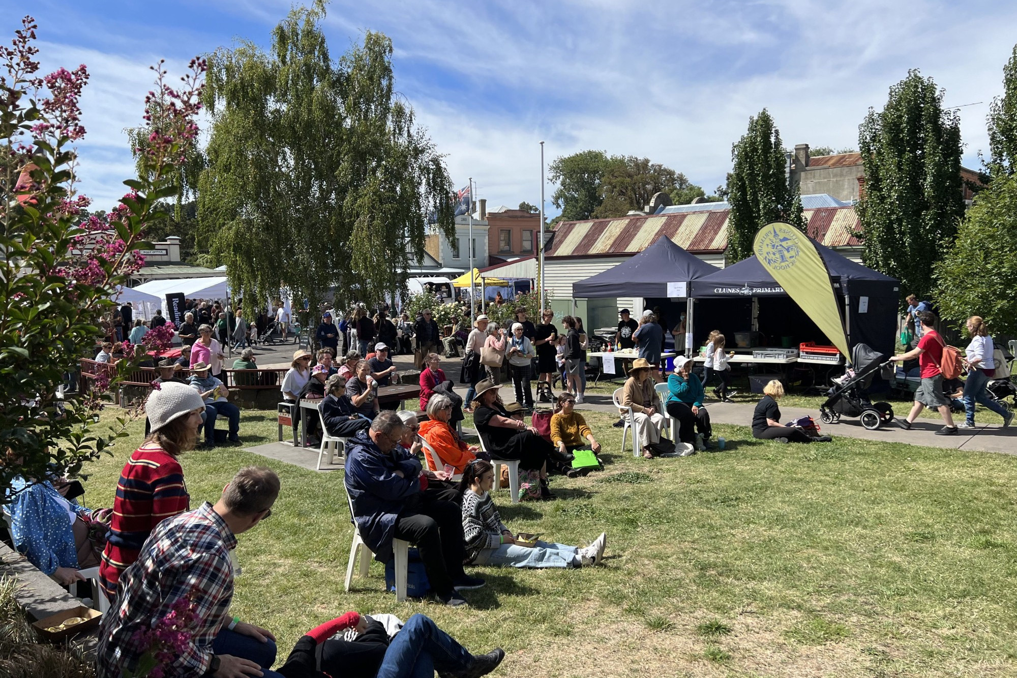 The 2023 Clunes Booktown was another rousing success over the weekend, attracting book lovers from far and wide. Photo number: 280323 04