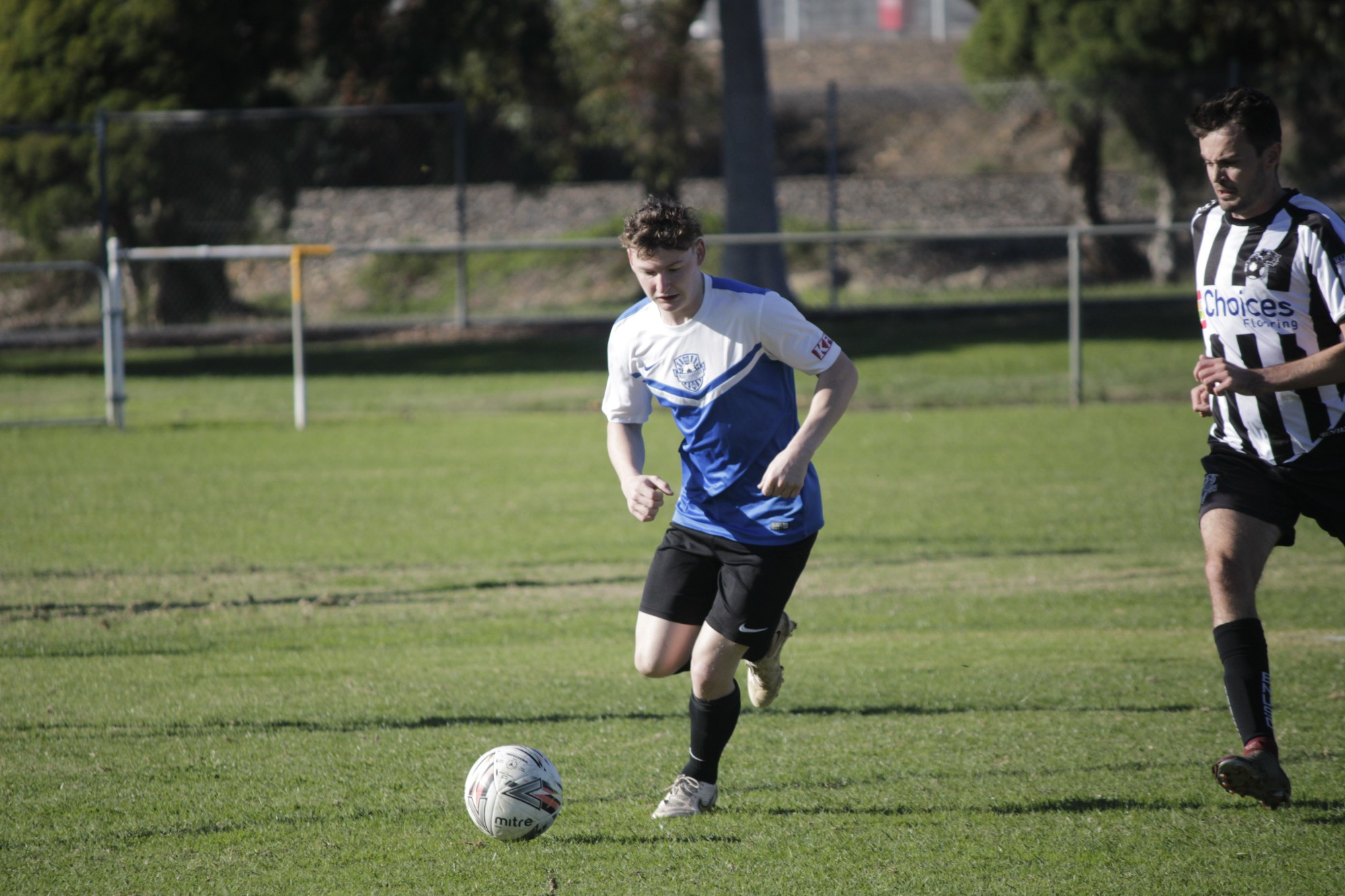Mitchell Gardam looks to get away from Ballarat North pressure. Photo: 020523 08