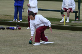 Alice Raven rolls for Dunolly Blue. Photo: 071123 13