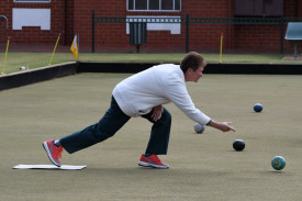 Leanne Wallis gets her shot away for Highland Gold. Photo: 071123 10