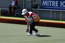 Lyn Mather gets her shot away for Avoca. Photo: 101123 09