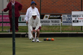 Peter Freemantle gets a shot out for Dunolly Blue. Photo: 011223 25