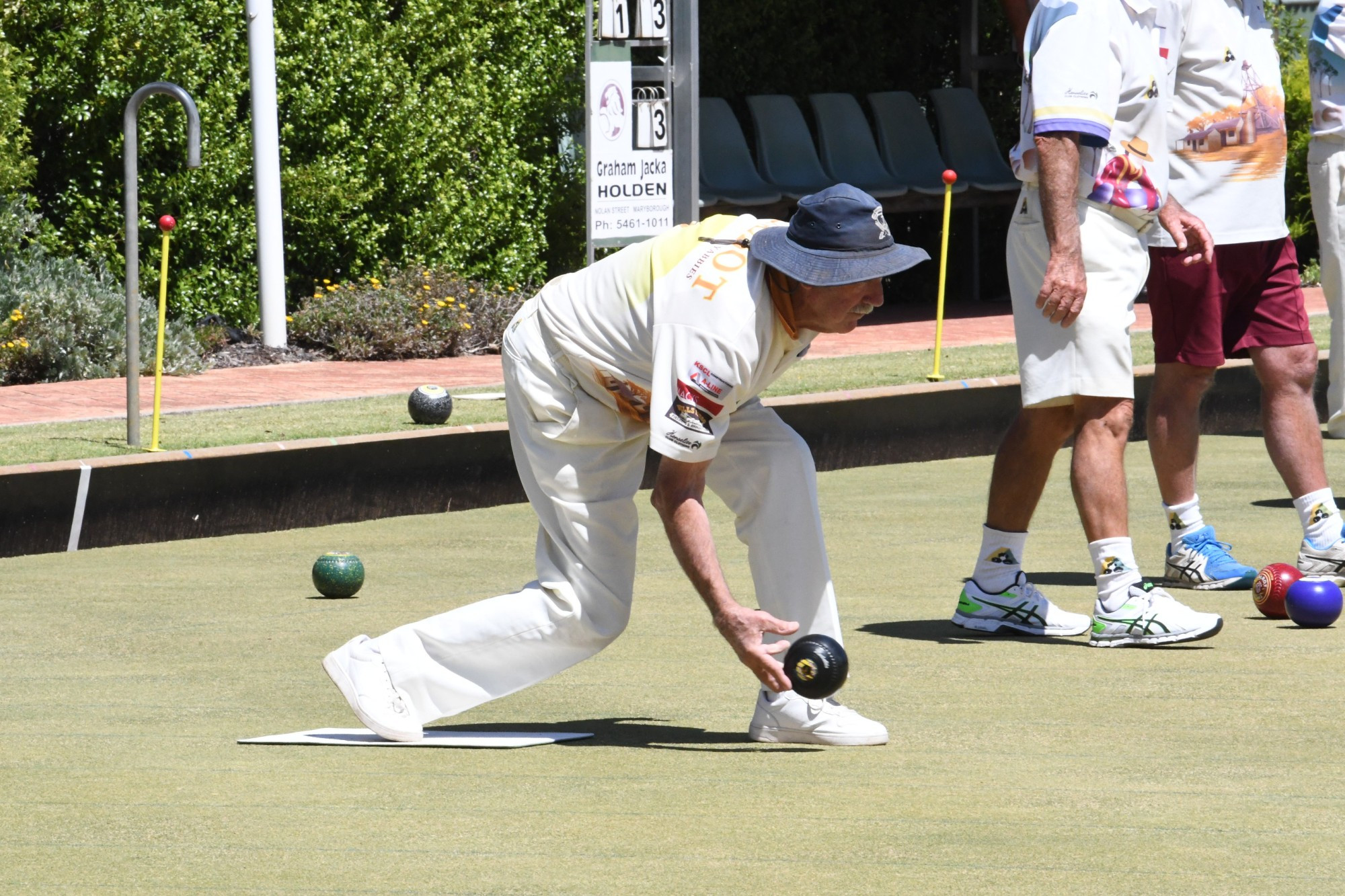 Bruce Zeauschner rolls for Talbot Brown in their preliminary final win on Saturday.