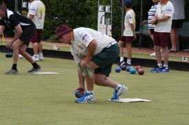 Ian Burt and Talbot Gold virtually cemented a spot in the division one finals with a strong win over Newstead Blue.