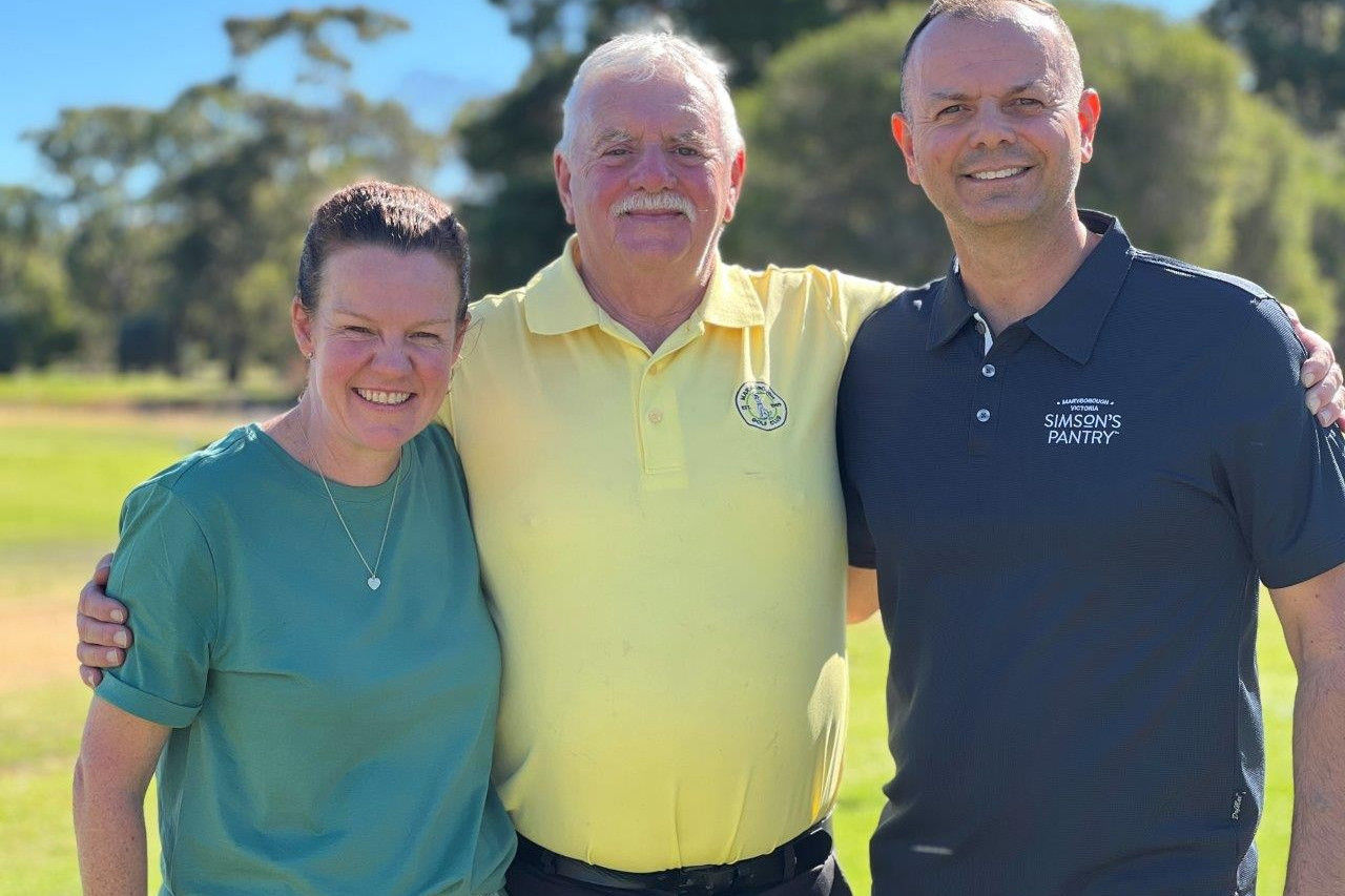 MDHS CEO Nickola Allan, Maryborough Golf Club captain Dave Kerry and True Foods’ Rob Nackoski.