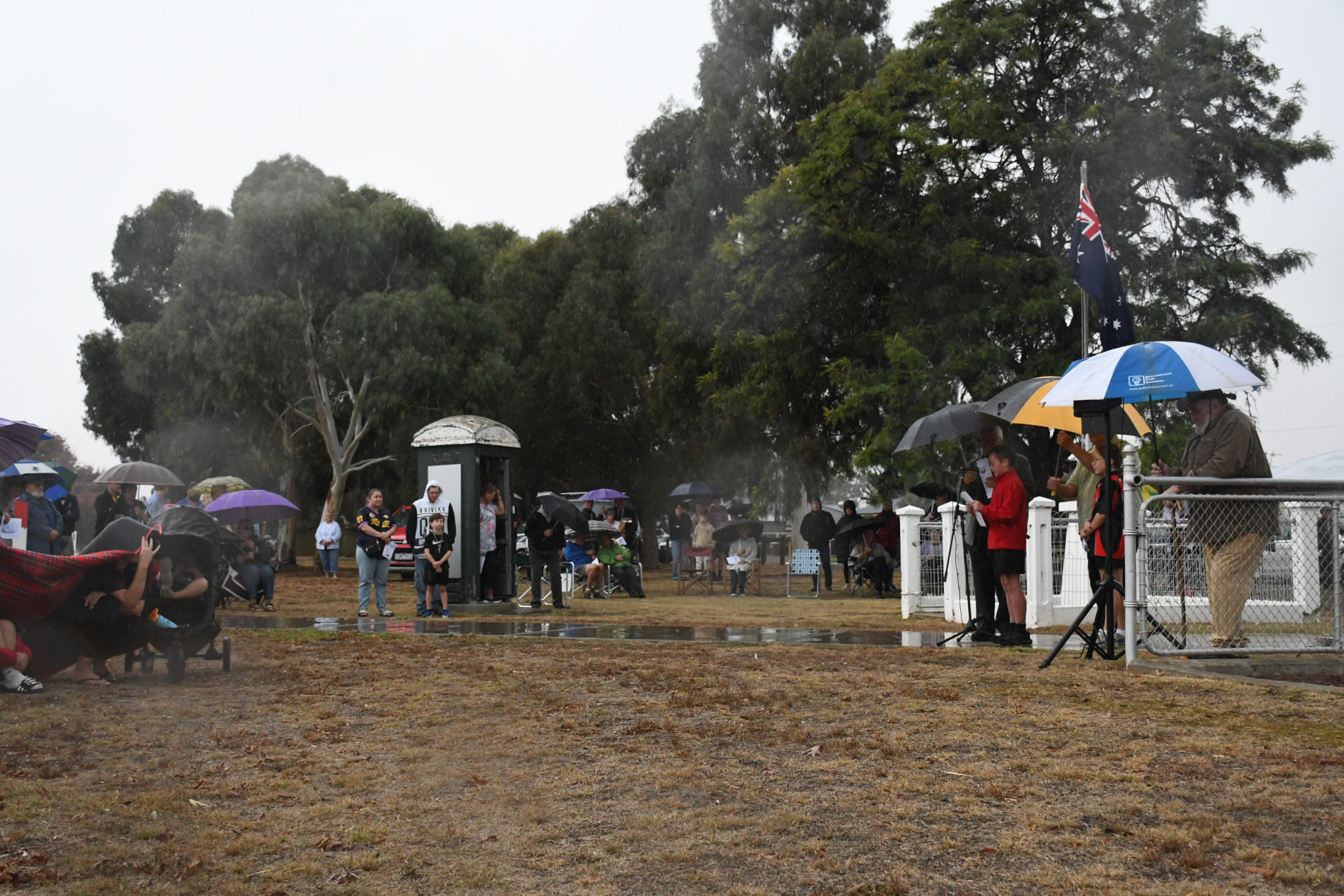 Despite heavy rain in Carisbrook, the communitiy’s commitment to remembrance remained undiminished.