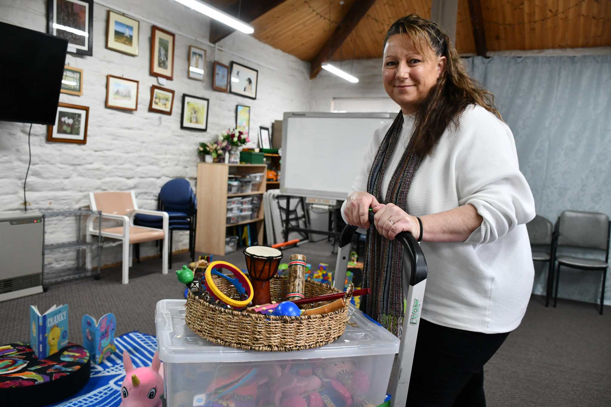 Playgroup Victoria Central Goldfields FLAG site officer Donna Parry setting up the Primrose Street Playgroup in Maryborough.