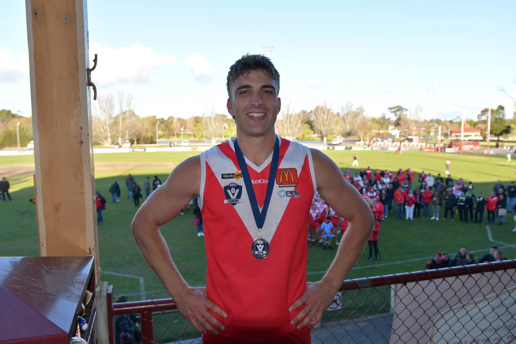 Will Cameron collects his best on ground medallion for Natte Bealiba.