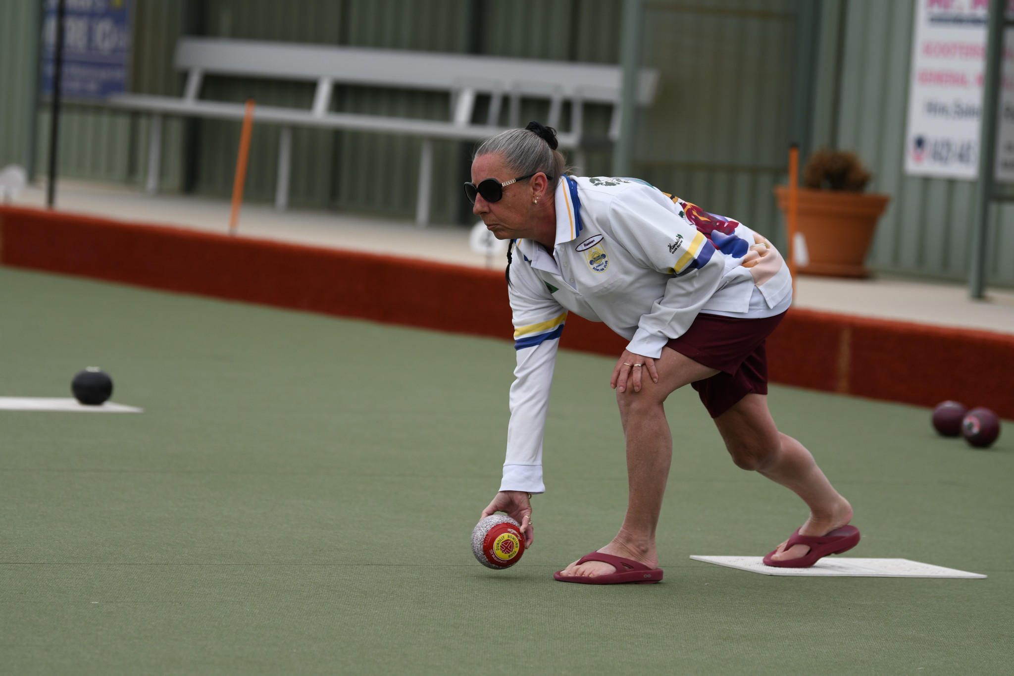 Raeleen Mebbrey gets her shot away for Dunolly Gold in their tight win over Carisbrook.