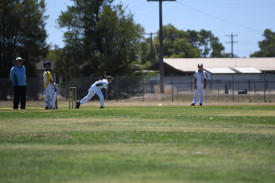 Tanner Kelly trying to make a difference with the ball.