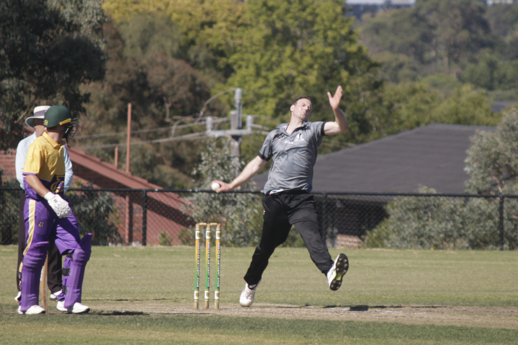 Jayden Scotland looking for a breakthrough against Mornington Peninsula. Photos: Michael Thompson.