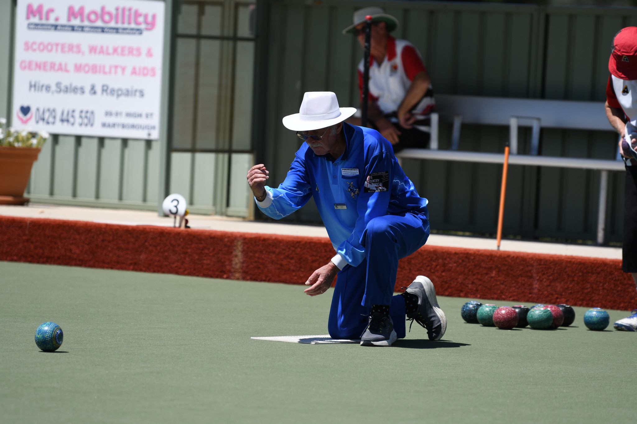 Robert Sewell bowls in Newstead White’s final game of the season.