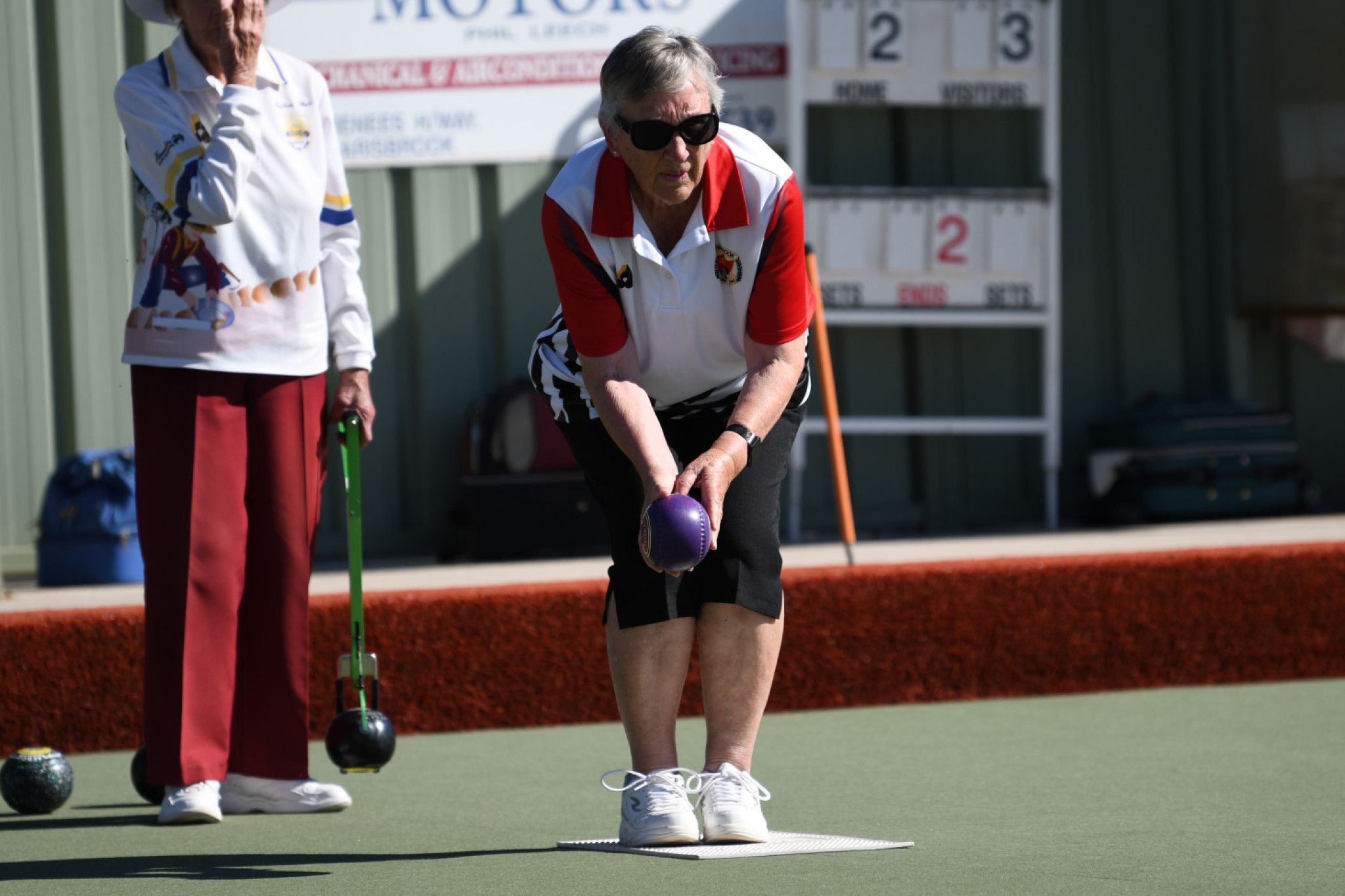 Shirley Thorn warming up for finals for Carisbrook.