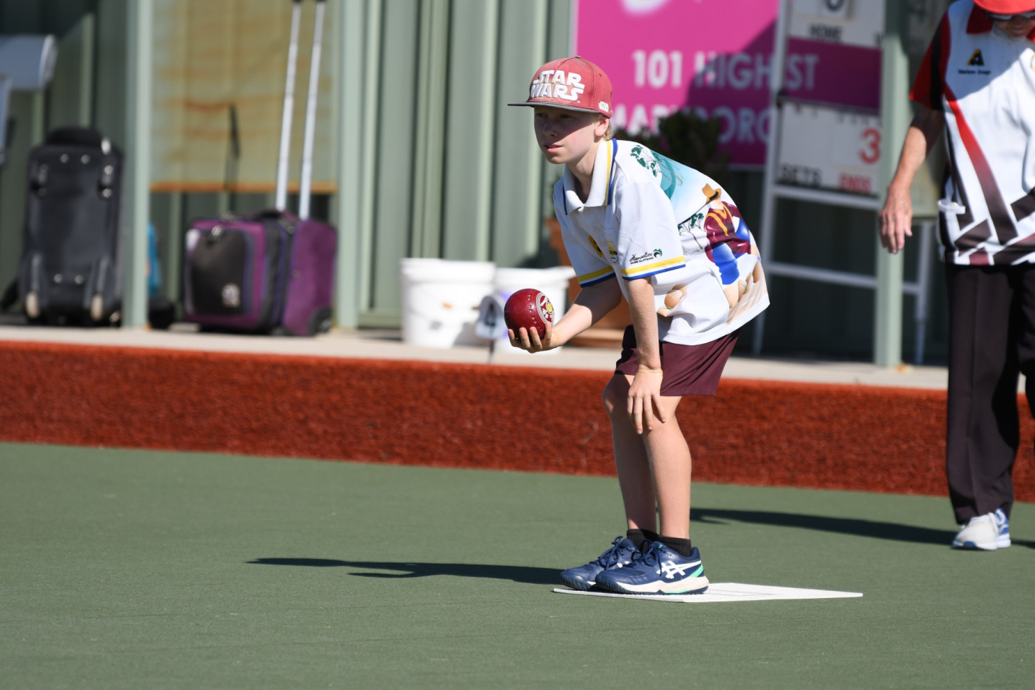 Hudson Ritchie bowling for Dunolly Gold.