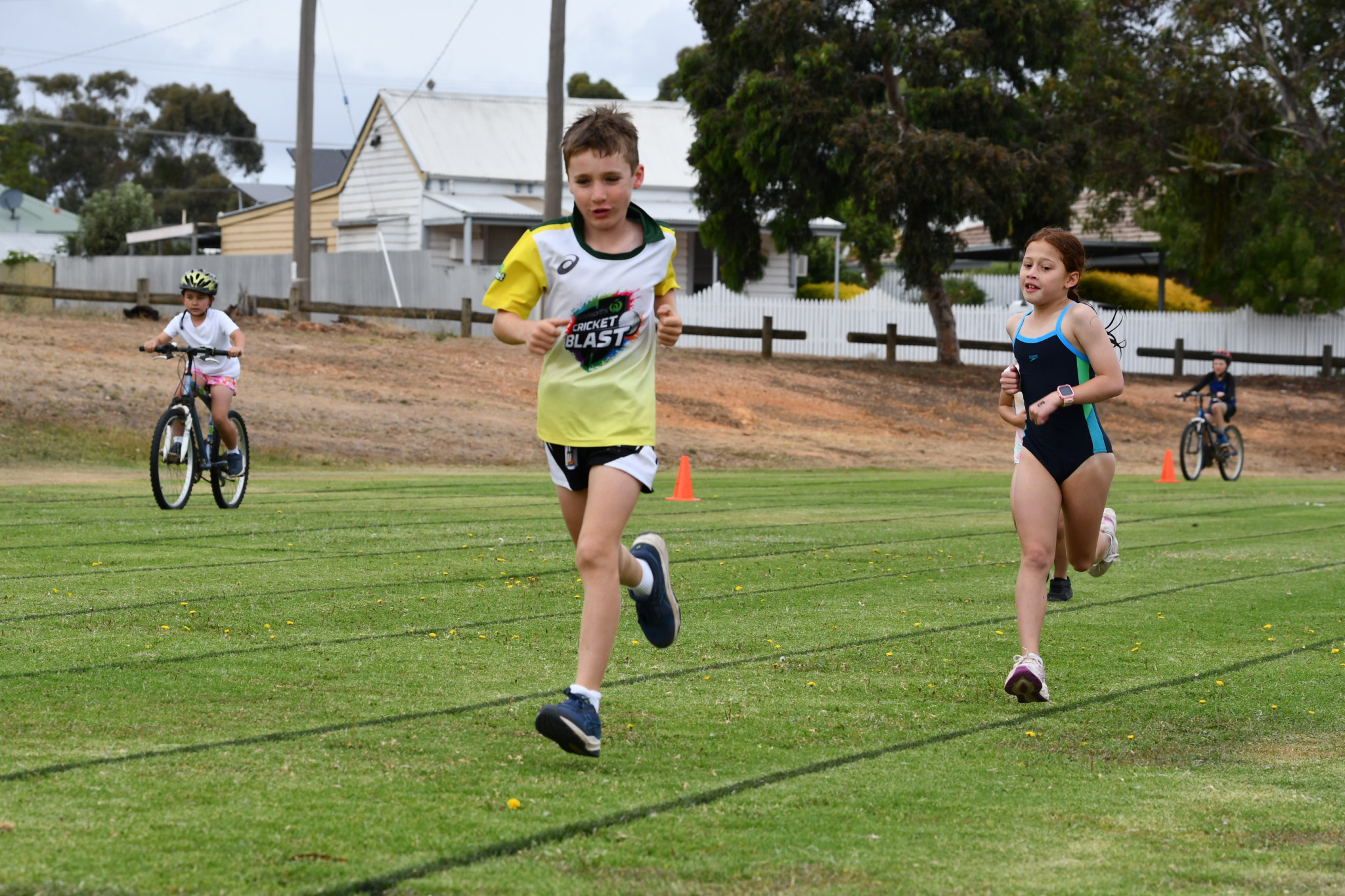 Charlie and Addie pushing in the final leg of the race.