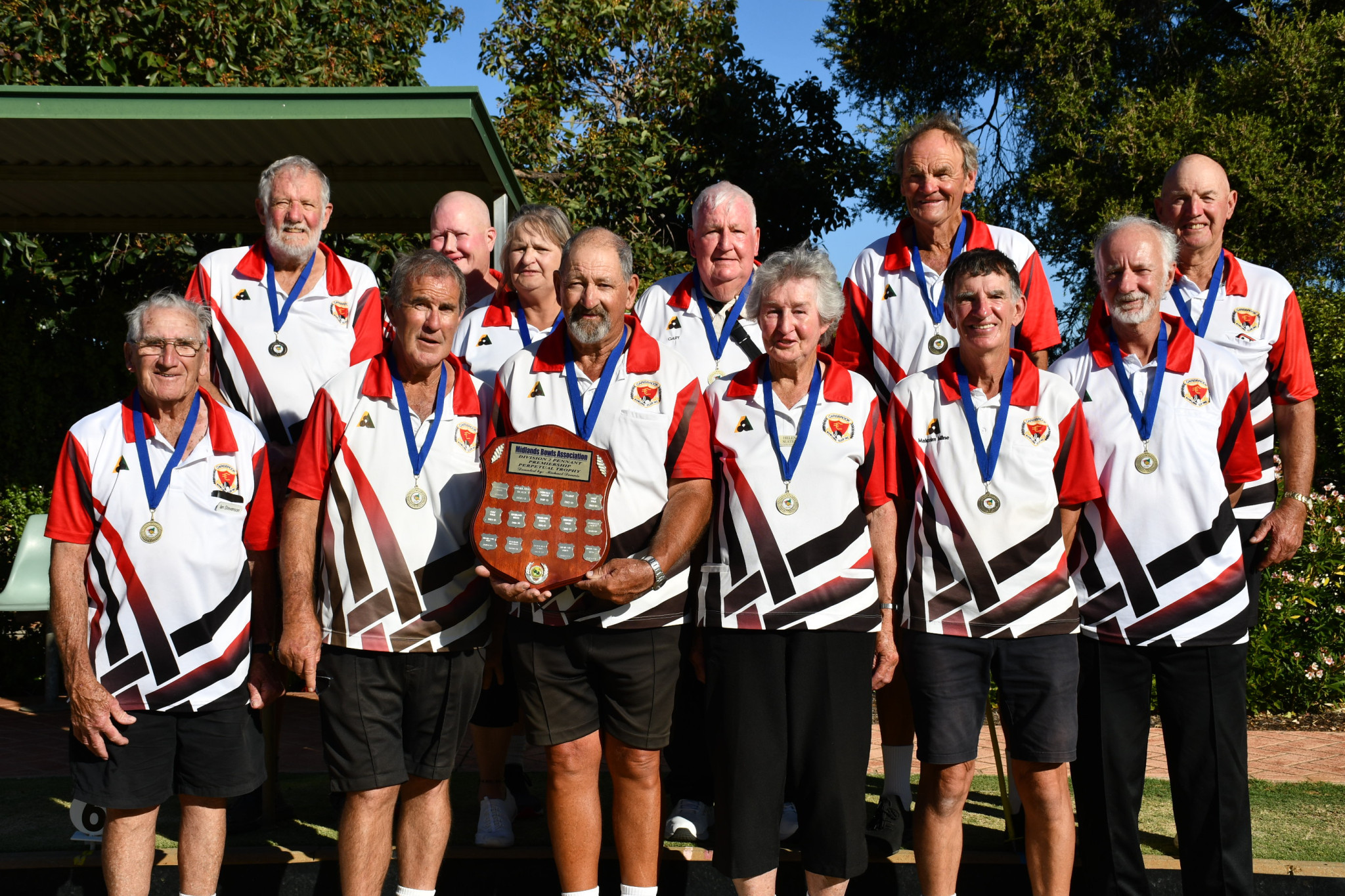 For the first time in 26 years, Carisbrook have claimed a bowls premiership, avenging previous finals losses by defeating Maryborough Golf for the division two title 67-44.