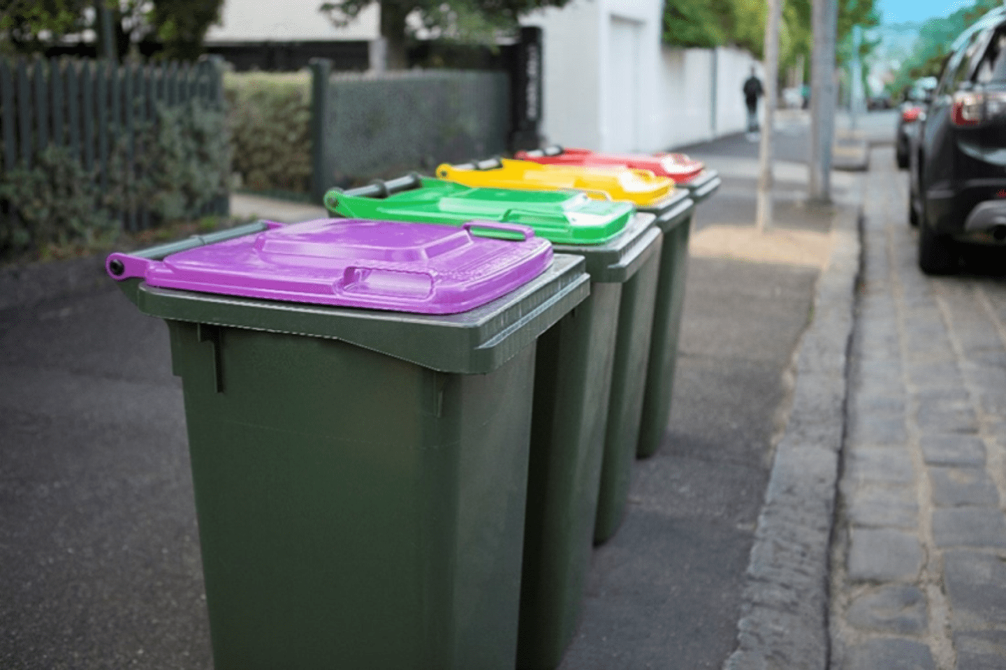 The State Government will be standardising bins for waste and recycling with the use of four different colours in each shire.