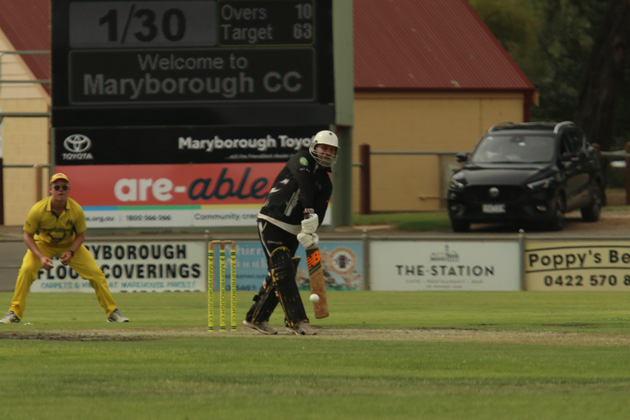 Mark Jenkin batting in Clunes’ semi-final victory.