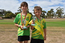 Under eight award winners Zoe Evans and Oakley Meyer.