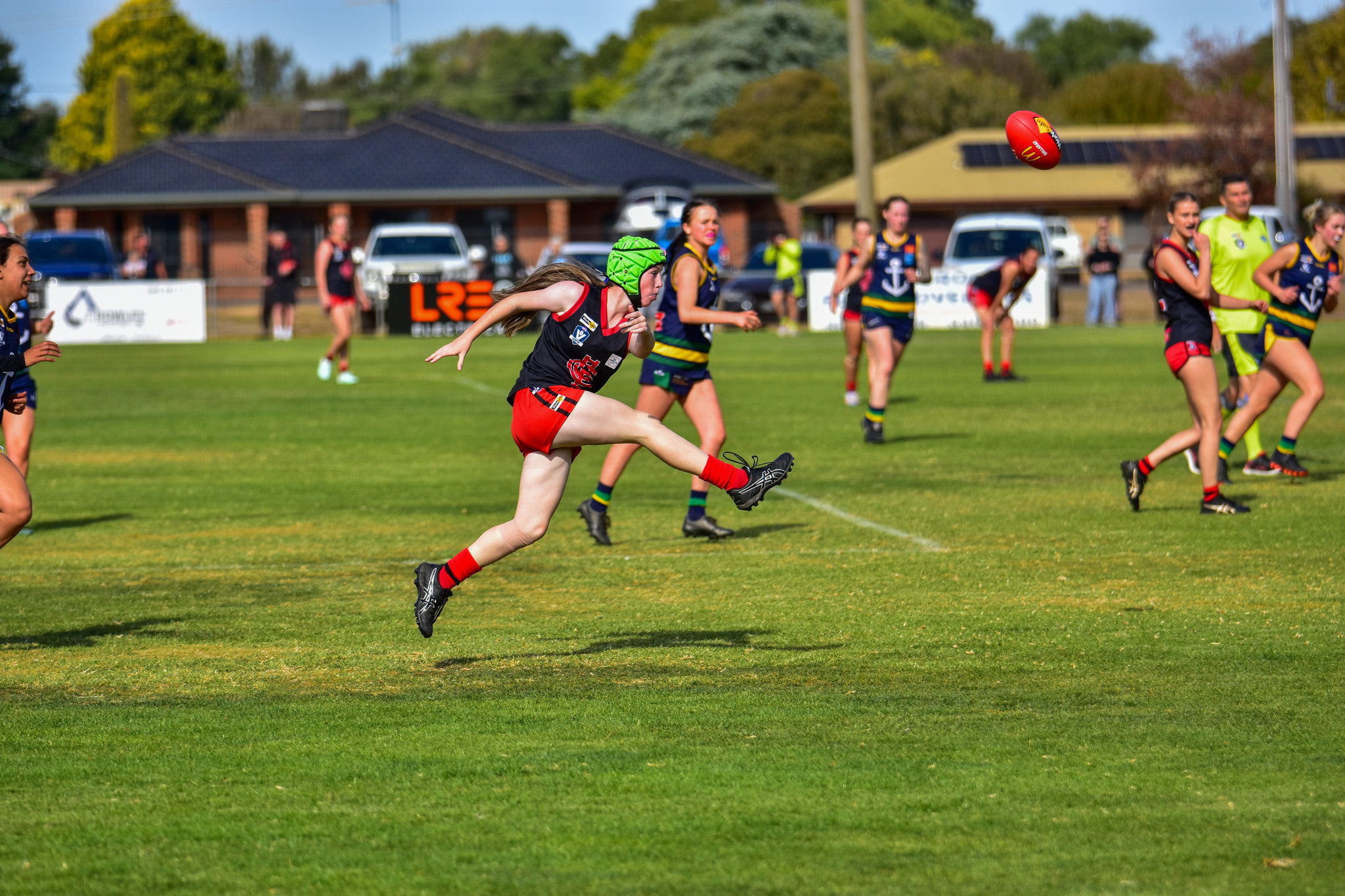 Tamika Loone-Grundy launches the ball forward.