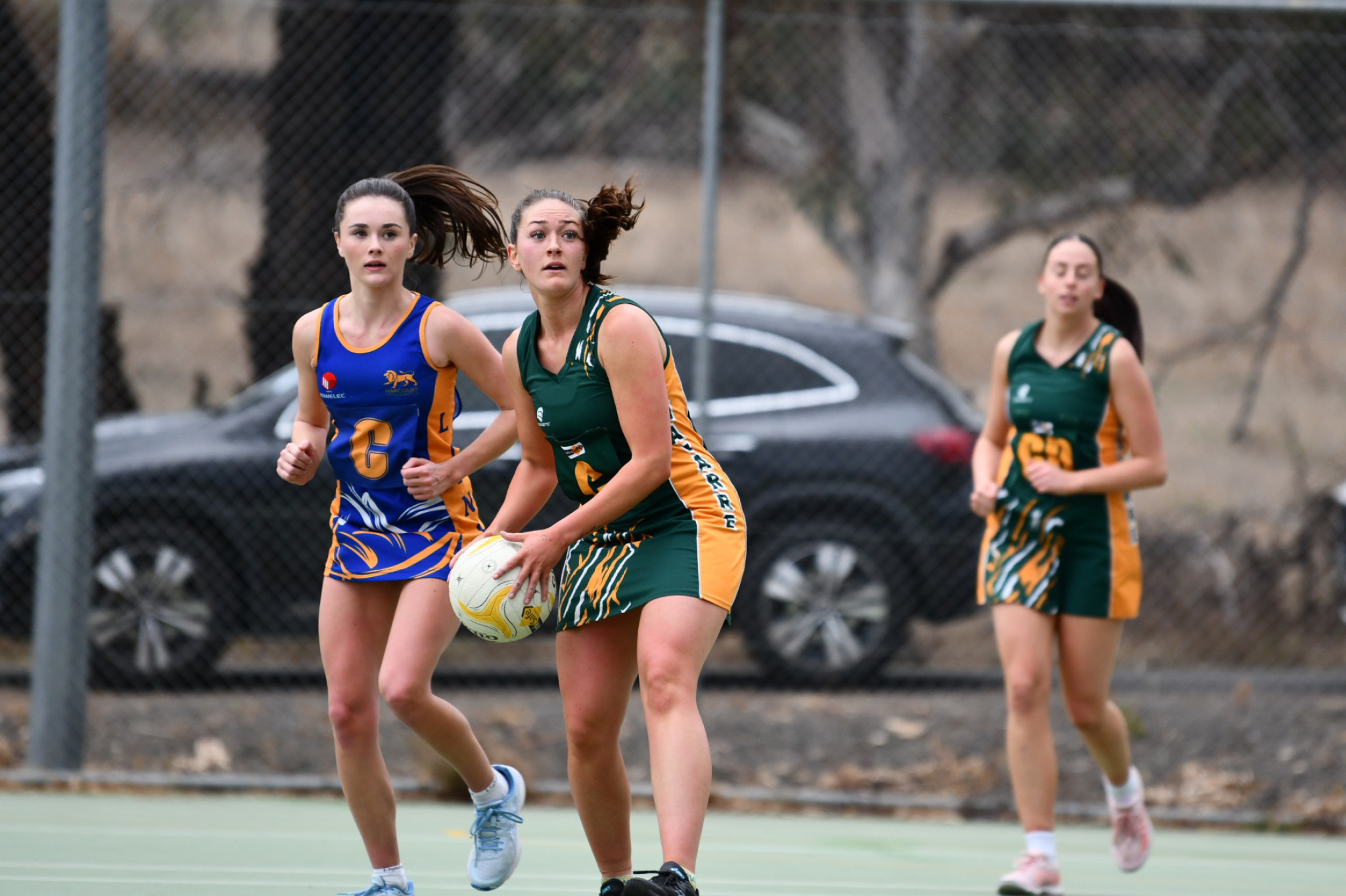 The Navarre Grasshoppers, led by Sidney Dyer, continue to put the MCDFNL on notice, with their win over Harcourt placing them in fourth after six rounds.