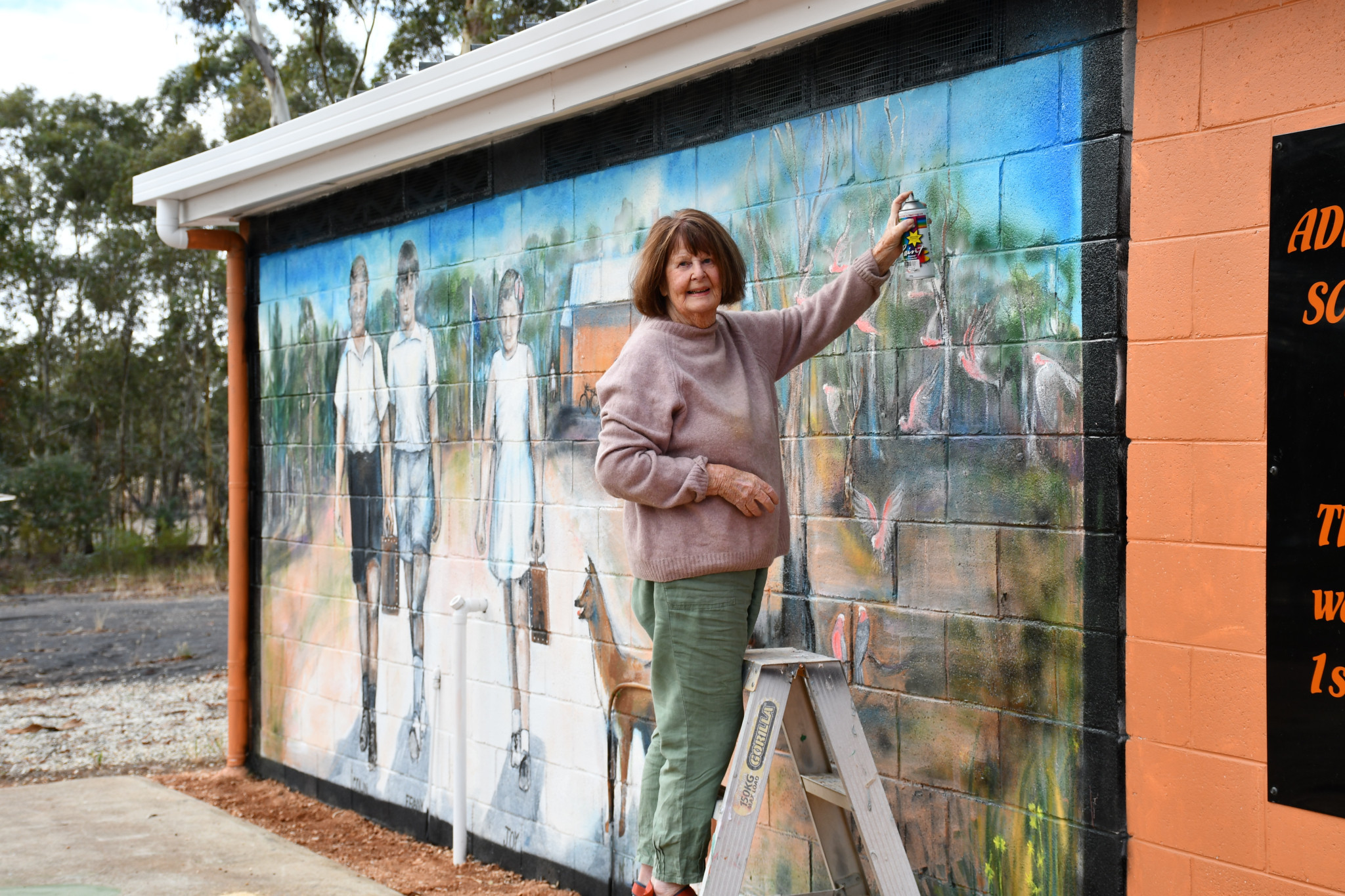 Local artist Patricia Walsh completed the mural voluntarily.