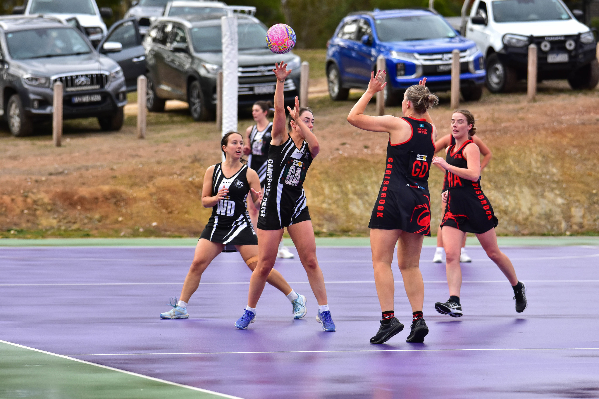 Jemma Finning passes the ball forward for Campbells Creek.