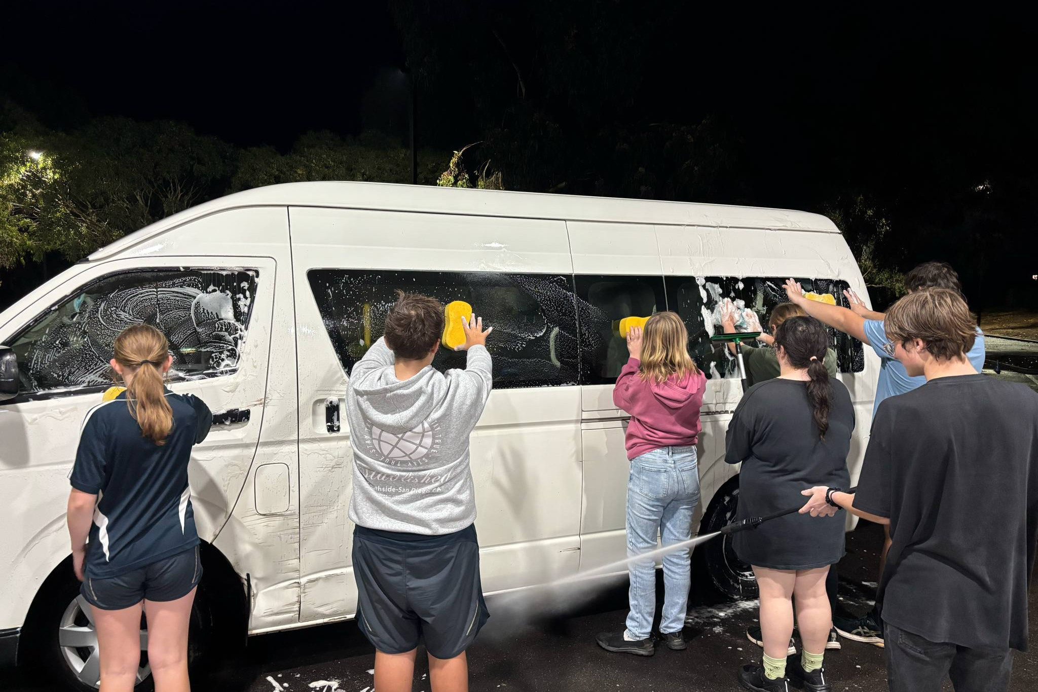 Local Salvos Youth members at last Friday’s Youth Car Wash fundraiser.