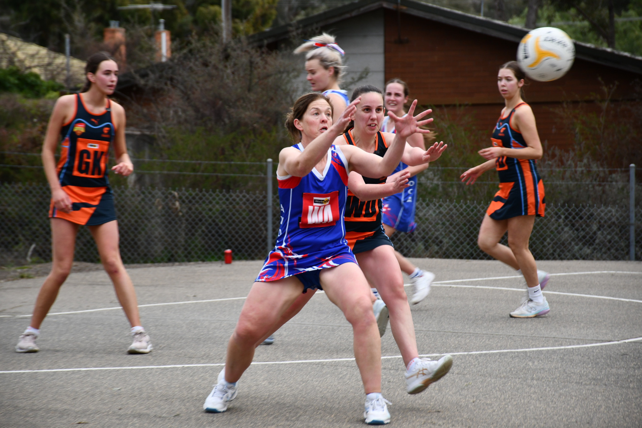 Avoca’s Stacey Blair and the Maryborough Giants’ Alisha Hovey contest a pass intended for Blair.