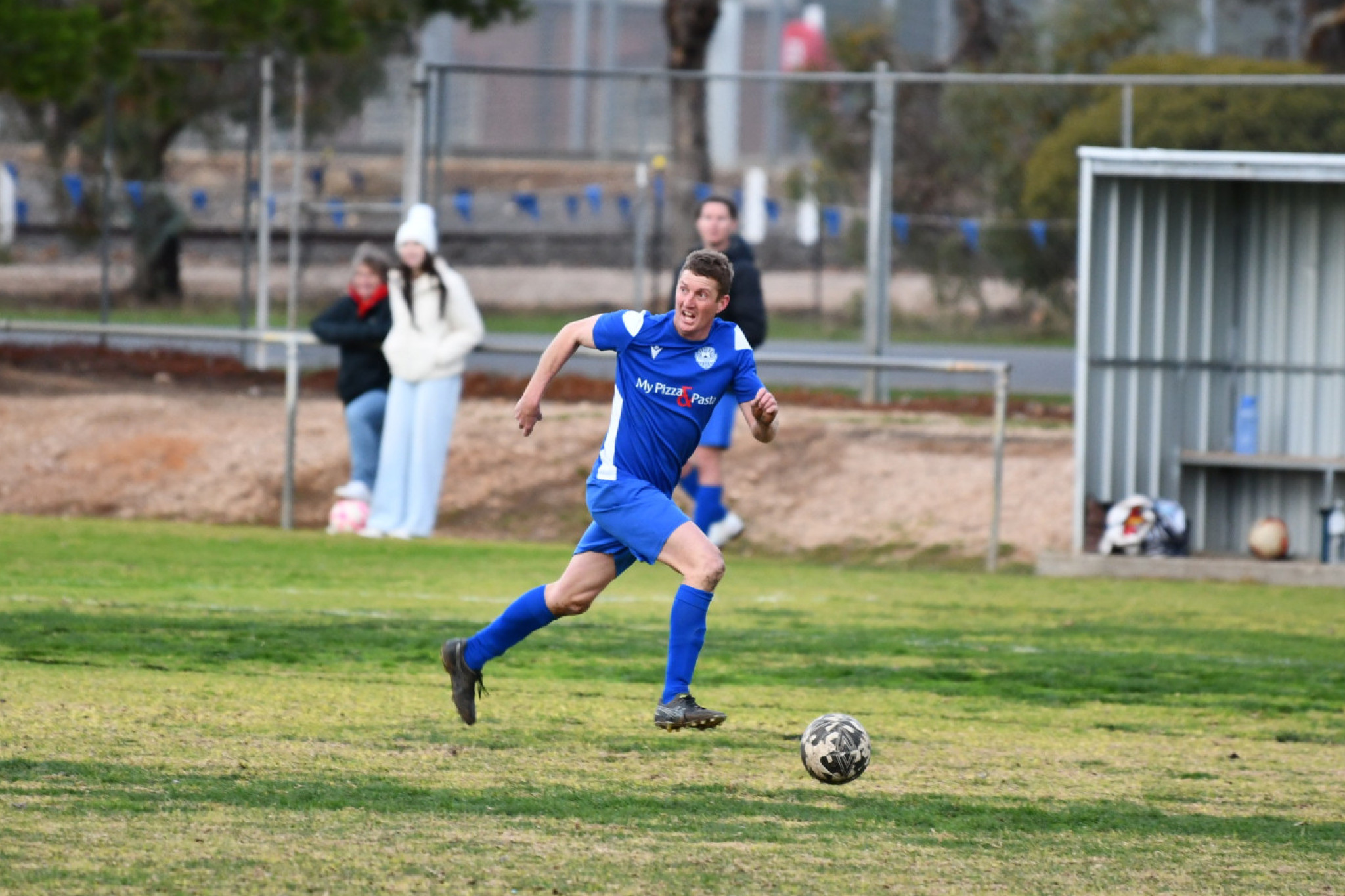Luke Bucknall took full advantage of a late minute chance to earn Maryborough a draw.