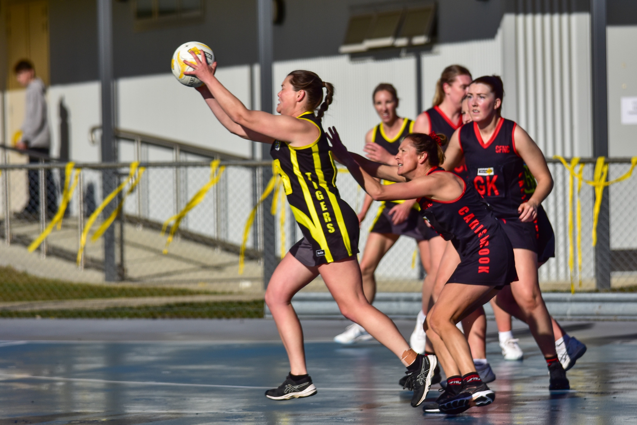 Caitlin Howell gets the ball for Lexton in their defeat to Carisbrook.