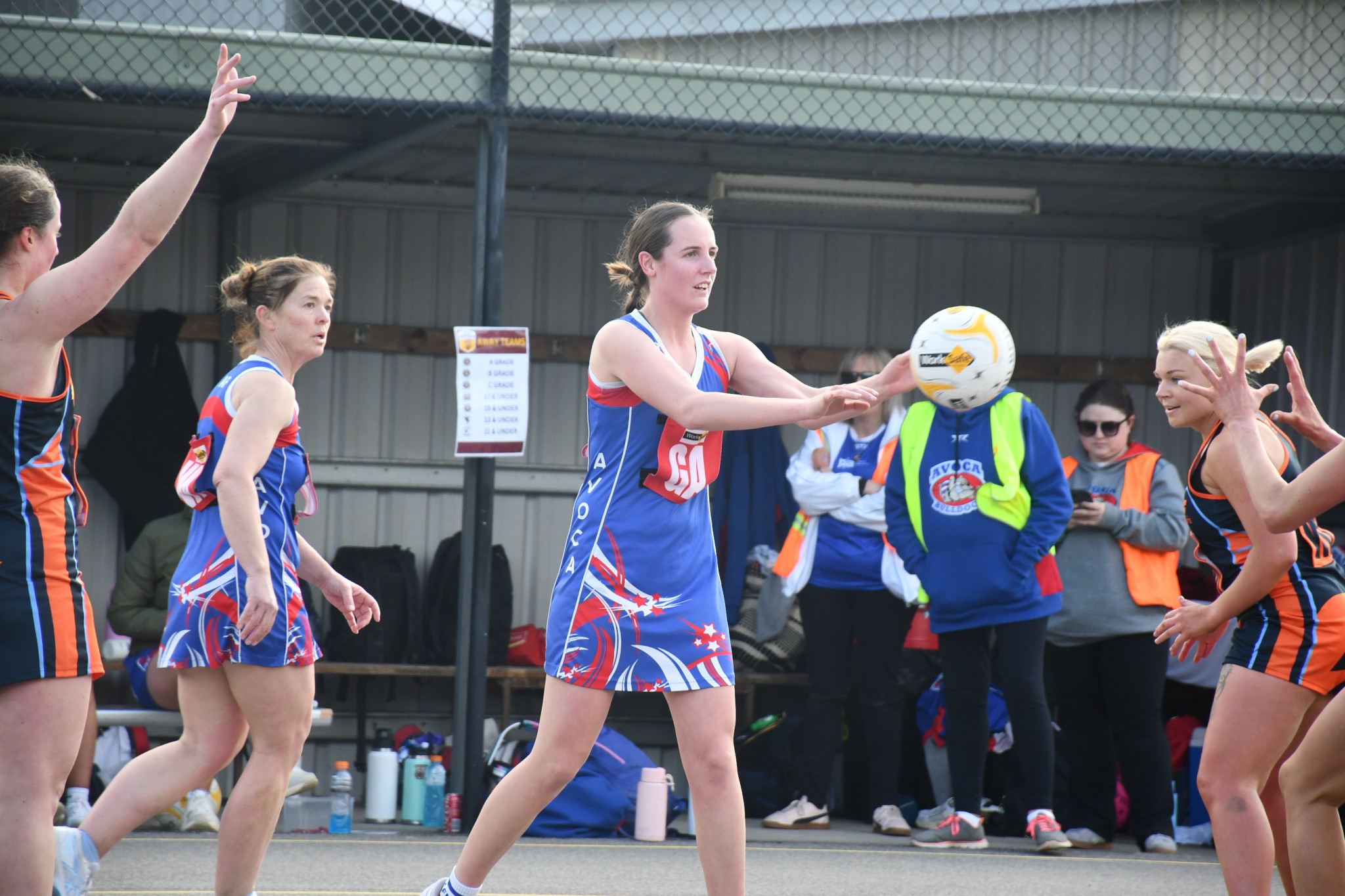Gina Beavis delivers a pass for Avoca as they took care of the Maryborough Giants in the second half.
