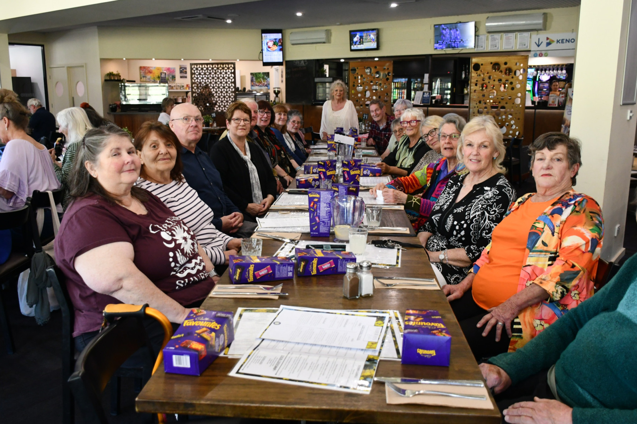 Maryborough and District Carer’s Support Group came together for lunch with the theme ‘unsung heroes’ last week.