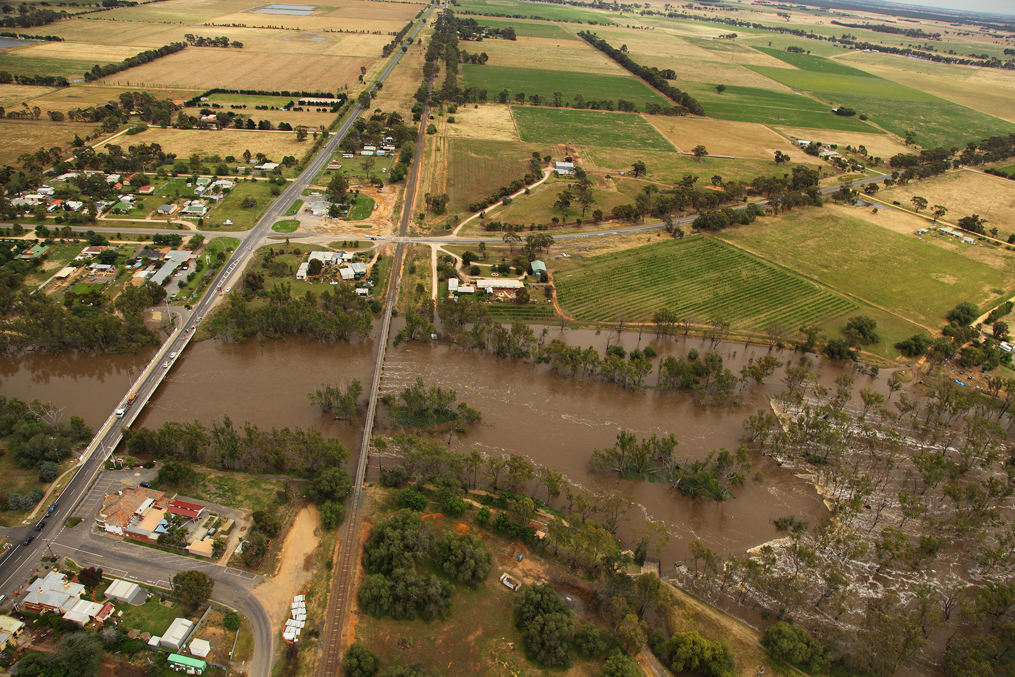 Flood levees to be reviewed - feature photo
